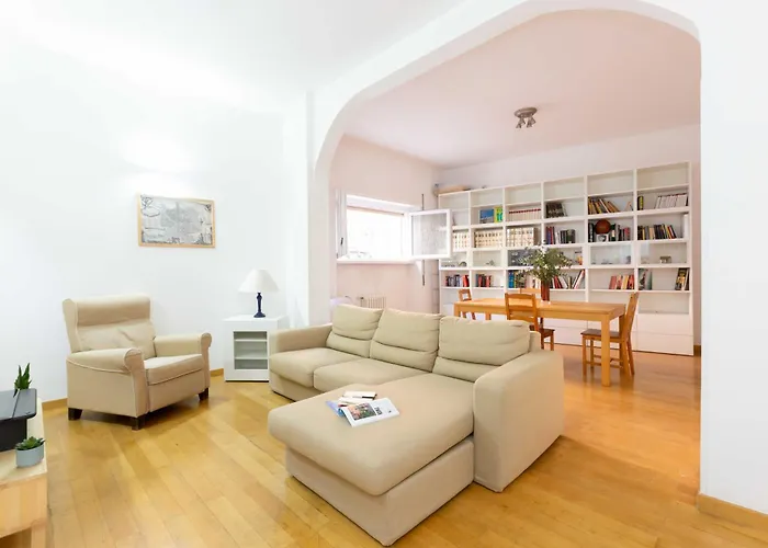 Casa Emiliani Ospedale San Camillo - Cale 09 Řím